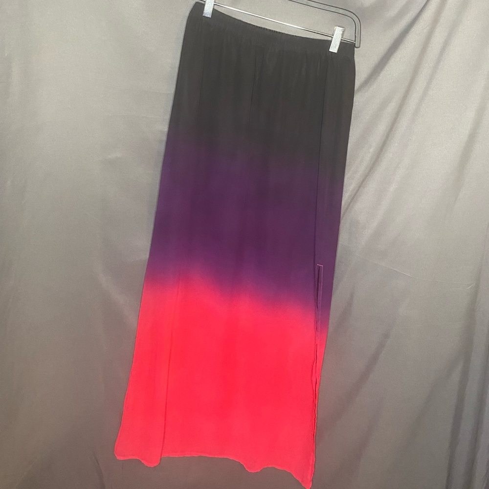 3/$30 Ombré chiffon skirt